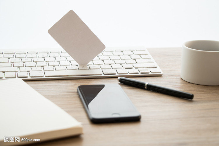 商务办公桌面的橡胶制品 实用与美观的完美结合